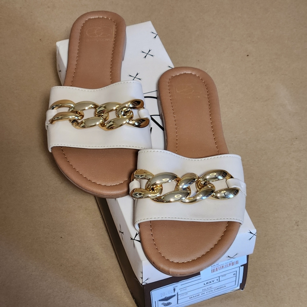 Chic White Sandals with Gold Chain Accent